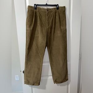 Roundtree & Yorke Tan Corduroy Pants Classic Style
